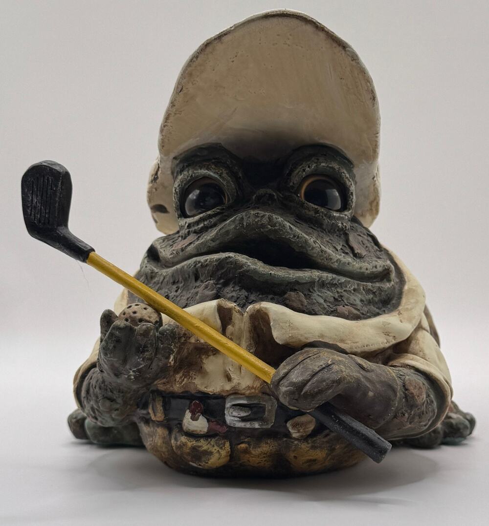 HomeStyles Golf Frog Figurine Ceramic Toad Golfer Statue Whimsical Shelf Decor